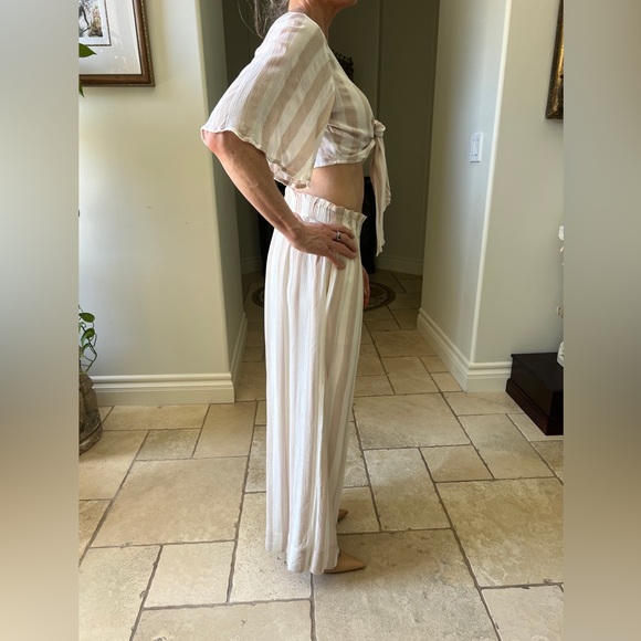 Crop top & Pant Set - Picture 4 of 7